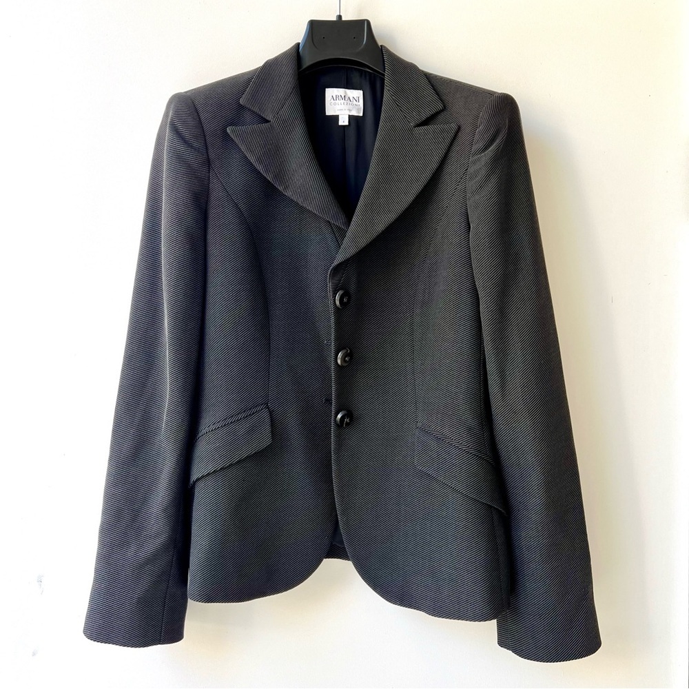Armani Collezioni Vintage Y2K Fitted Blazer - Office Siren Corpcore Boardroom - Picture 4 of 15